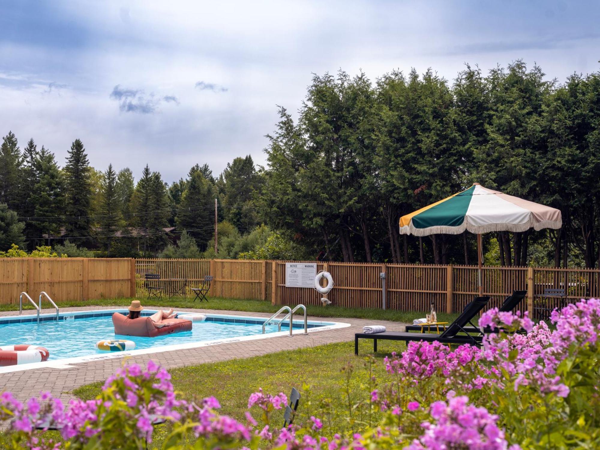 Eastwind Hotel Lake Placid Extérieur photo